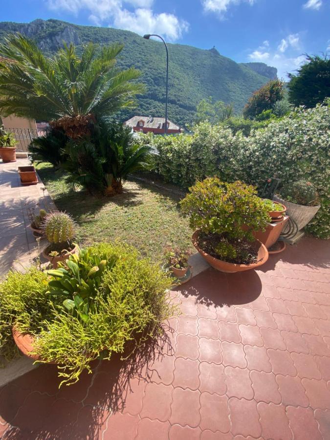Vivi La Mia Liguria - Esclusivo Appartamento Con Terrazzo E Giardino Finale Ligure Buitenkant foto