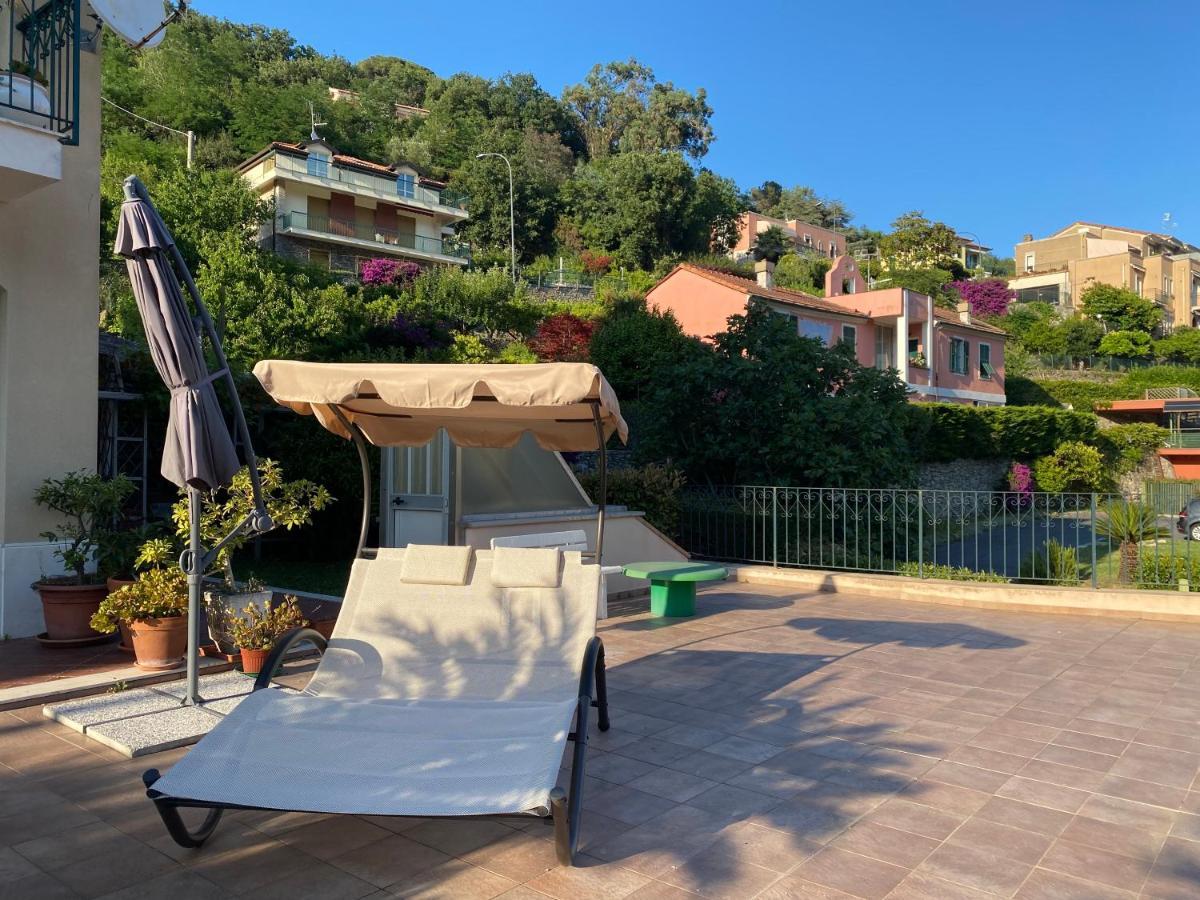 Vivi La Mia Liguria - Esclusivo Appartamento Con Terrazzo E Giardino Finale Ligure Buitenkant foto